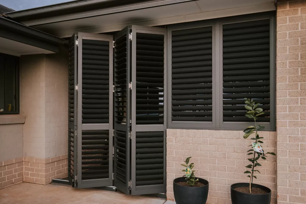 Aluminium shutter